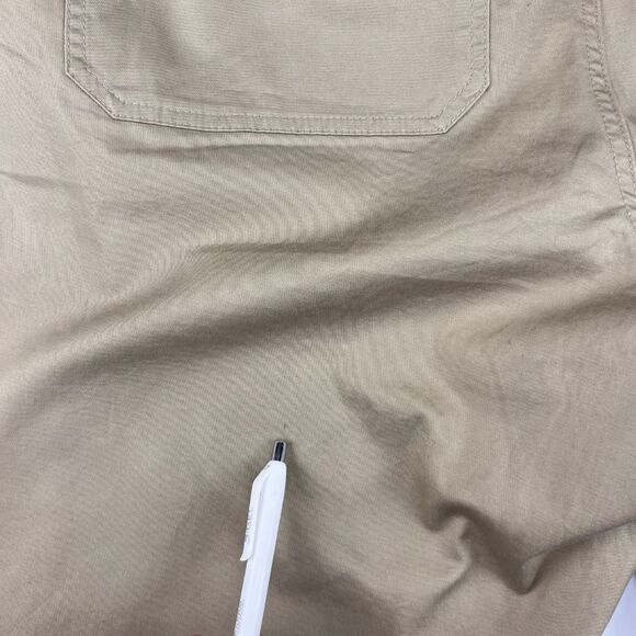 Lane Bryant Venezia Capris 28 Khaki Soft Twill Comfort Fit Weekend Ready Pants - Picture 10 of 10